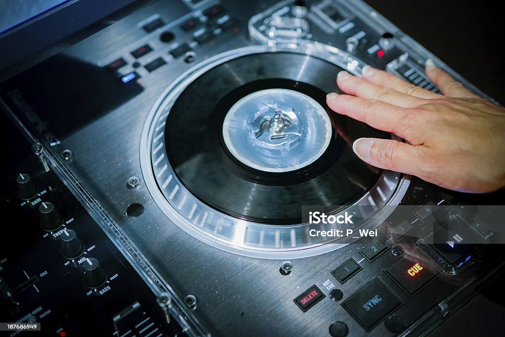 DJ Mikser Scratch - Zbiór zdjęć royalty-free (DJ)