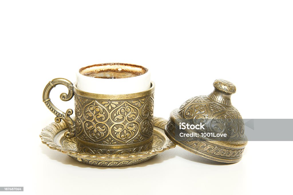 터키 커피잔을 흰색 바탕에 그림자와 - 로열티 프리 0명 스톡 사진