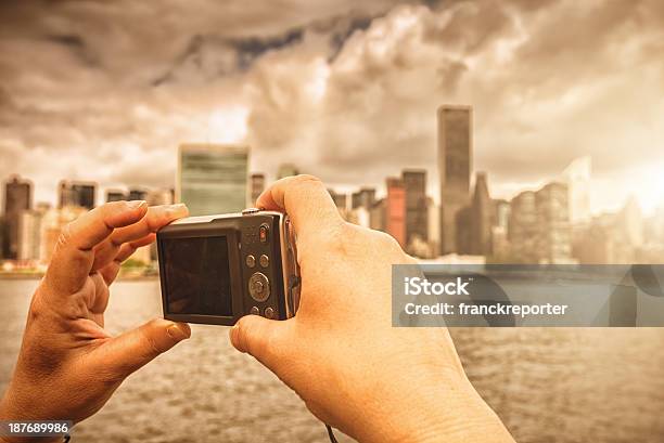 Fotografare Lo Skyline Di New York - Fotografie stock e altre immagini di Ambientazione esterna - Ambientazione esterna, Centro della città, Città