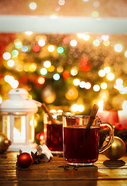 navidad bebida caliente - mulled wine christmas tea heat fotografías e imágenes de stock