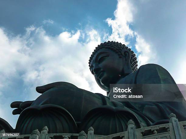 Foto de Big Buda e mais fotos de stock de Bronze - Liga - Bronze - Liga, Buda, Budismo