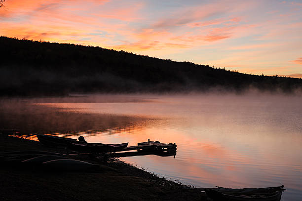 istock Lake Nahmakanta Sunrise 187698177
