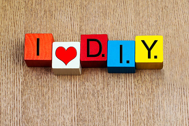 istock I Love DIY - sign 187700020