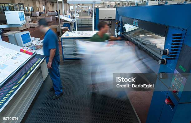 Settore Della Stampa - Fotografie stock e altre immagini di Industria tipografica - Industria tipografica, Pressa da stampa, Composizione orizzontale