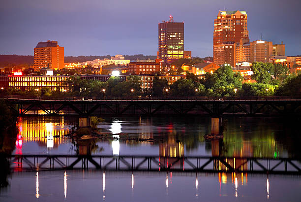 istock Manchester, New Hampshire 187713216