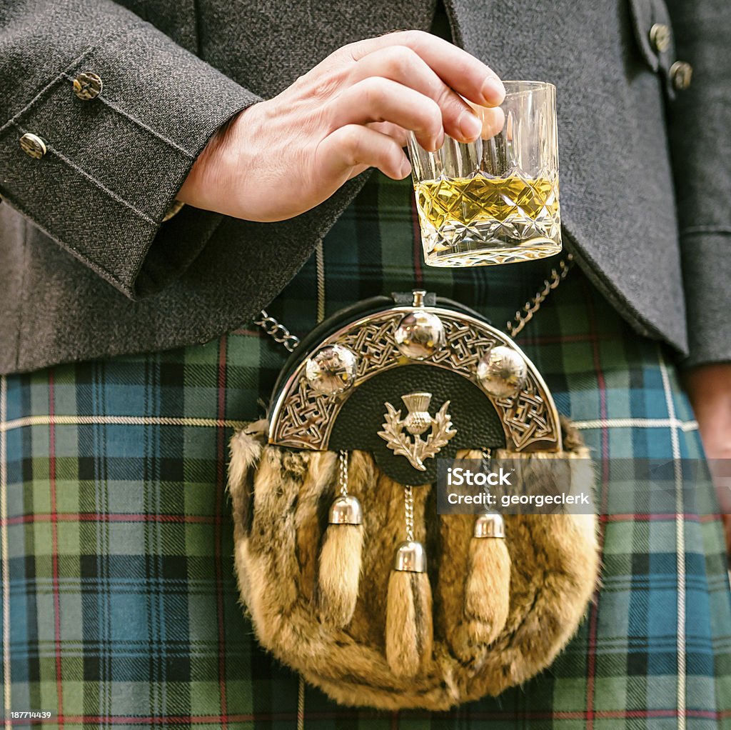 Scotsman con Whisky - Foto de stock de Escocia libre de derechos