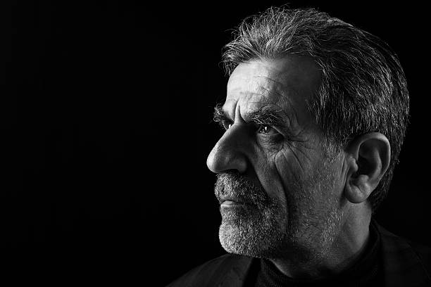 istock Side view of senior man head 187715952