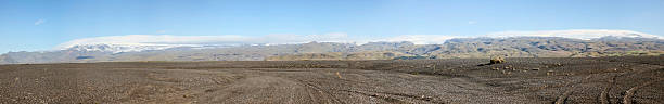 istock Volcanic landscape of Iceland 187716231