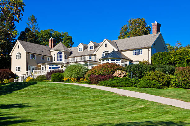 Luxury New England House, Kennebunkport, Maine. Luxury House in New England, Kennebunkport, Maine.  yard grounds stock pictures, royalty-free photos & images