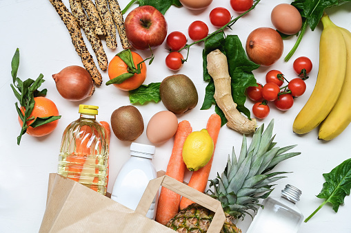 Delivery of healthy organic fruits and goods.