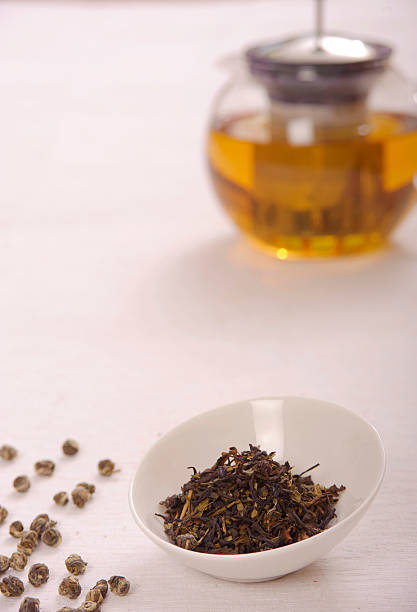 istock Tea leaves in white bowl 187751687