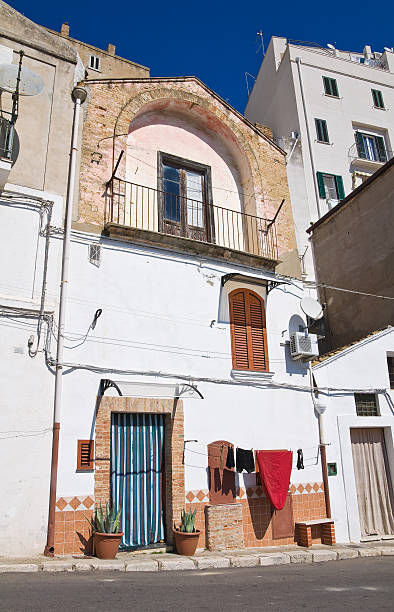 istock Alleyway. Pisticci. Basilicata. Italy. 187755224