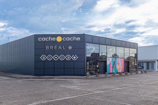 Vendenheim, France - November 11, 2023: Store with the fashion brands Bonobo, Bréal, Cache Cache and Vib's. These brands are part of the Beaumanoir Group, a French group for the distribution of ready-to-wear clothing, founded in 1985 by Roland Beaumanoir.