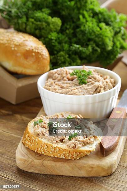 Chicken Liver Pate With Parsley Stock Photo - Download Image Now - Appetizer, Bowl, Bread