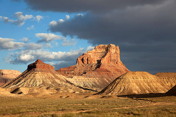 istock San Rafael Swell landscape Utah copy space 187826422