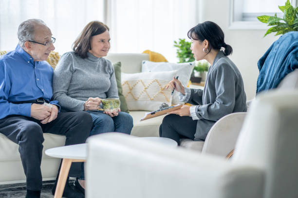 istock Seniors Life Insurance Meeting 1878346923