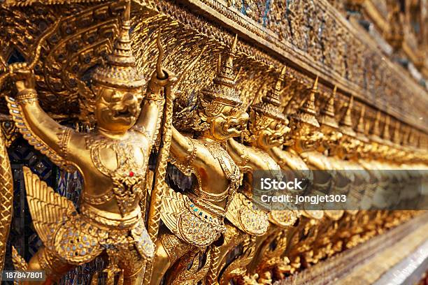 Photo libre de droit de Garuda De Wat Phra Kaew banque d'images et plus d'images libres de droit de Architecture - Architecture, Asie, Bangkok