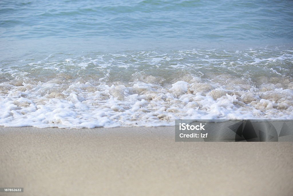 Море волны на пляже - Стоковые фото Абстрактный роялти-фри