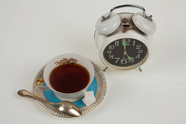 ファイブオクロック時間の紅茶 - five oclock tea ストックフォトと画像