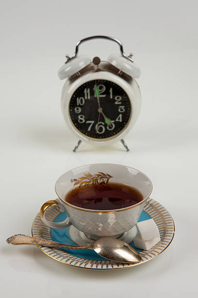 ファイブオクロック時間の紅茶 - five oclock tea ストックフォトと画像