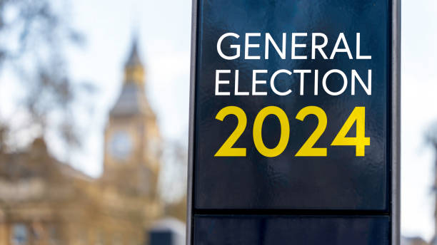 General Election 2024 written on a sign with Elizabeth Tower and Big Ben in the background General Election 2024 written on a sign with Elizabeth Tower and Big Ben in the background early voting stock pictures, royalty-free photos & images