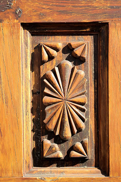 istock Wooden Sculpture Door 187916114