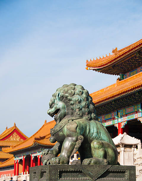 istock Bronze Lion in the Forbidden City 187951611