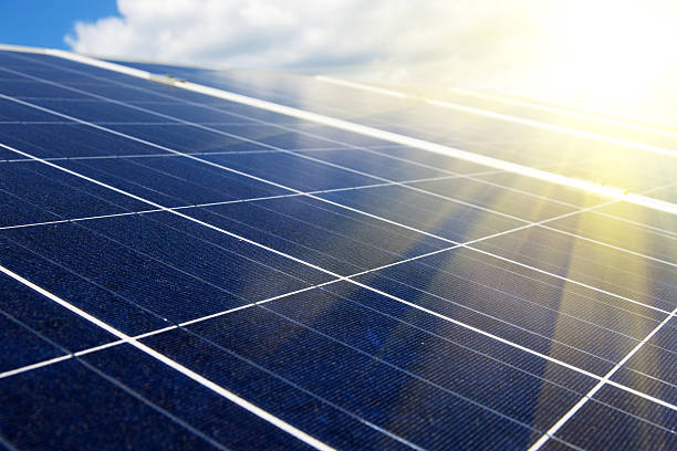 istock Power plant using renewable solar energy with sun 187957147