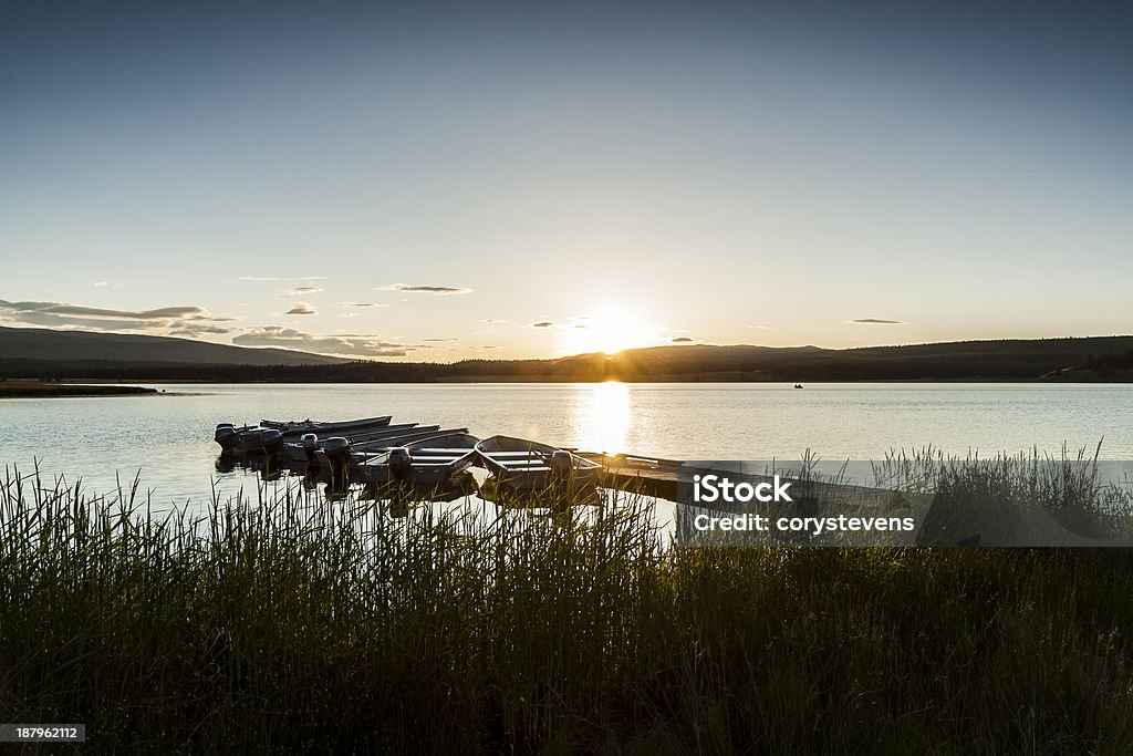 Tramonto sul lago Tunkwa-Kamloops British Columbia, - Foto stock royalty-free di Acqua