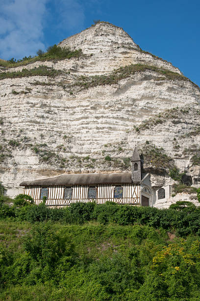 a capela de santa-adrien - white cliffs imagens e fotografias de stock