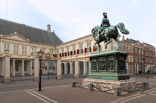 Jacob van Artevelde was a Flemish leader before the Hundred Years War and symbol of Belgian independence more recently. The statue was made in 1863 and sits in the center of the Vrijdagmarkt, a city square in central Ghent.