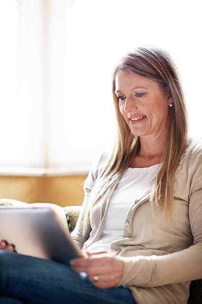 istock Keeping in touch with friends abroad 187988582