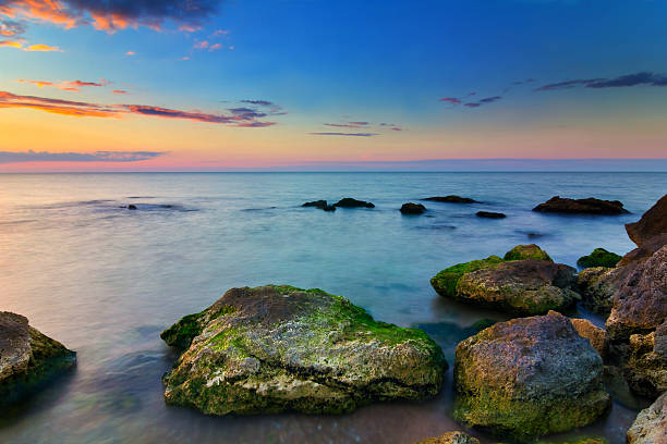 istock stony sea coast at the evening 187994148