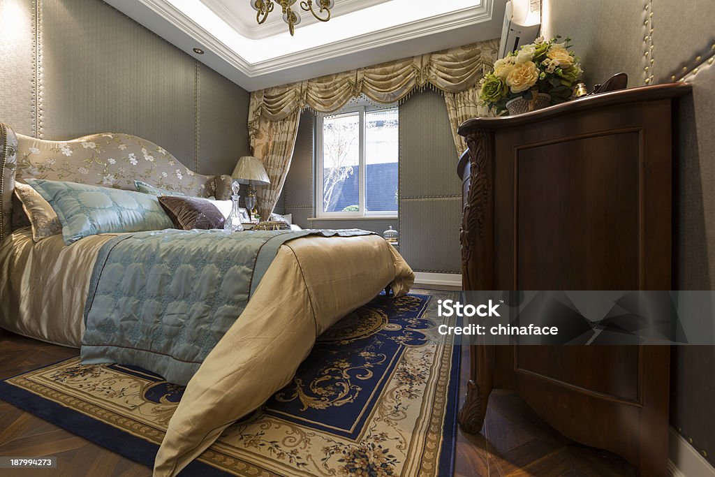 Chambre à coucher - Photo de A la mode libre de droits