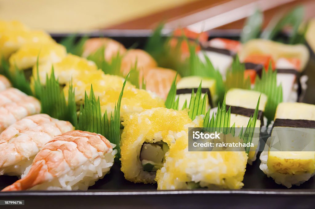 Involtini di sushi - Foto stock royalty-free di Alimentazione sana