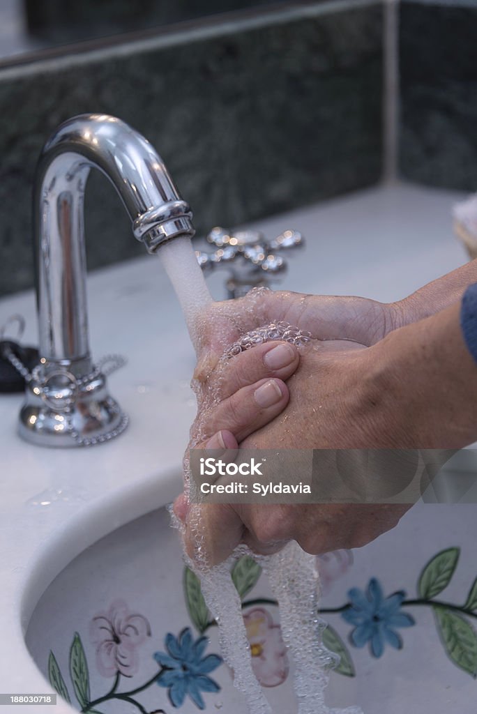 Lavagem das Mãos - Royalty-free Adulto Foto de stock