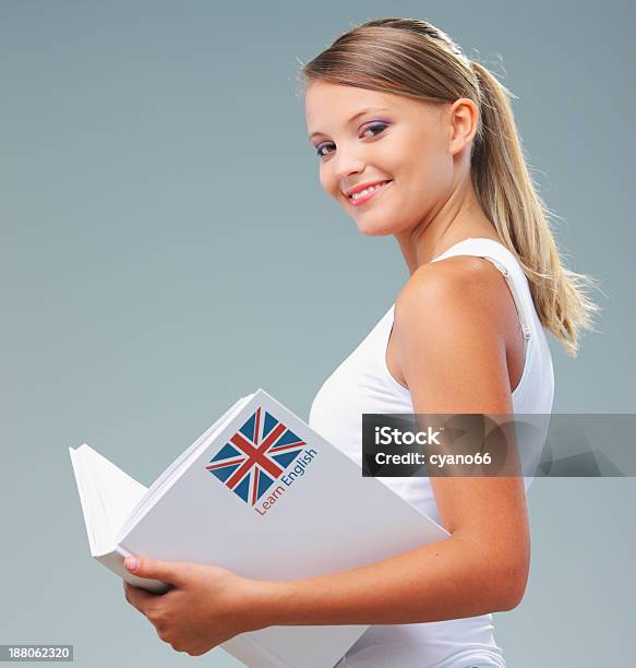 Inglés Estudiante Mujer Foto de stock y más banco de imágenes de Bandera del Reino Unido - Bandera del Reino Unido, Cultura inglesa, Inglaterra