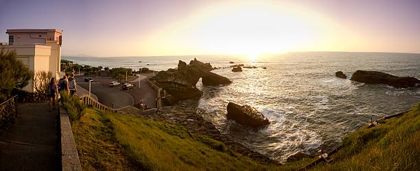 biarritz-rocher de la vierge - rocher de la vierge - fotografias e filmes do acervo