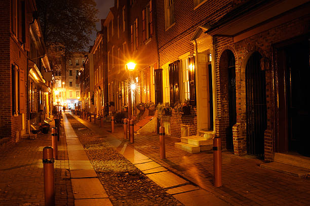 istock Elfreth's Alley at Night 188092745