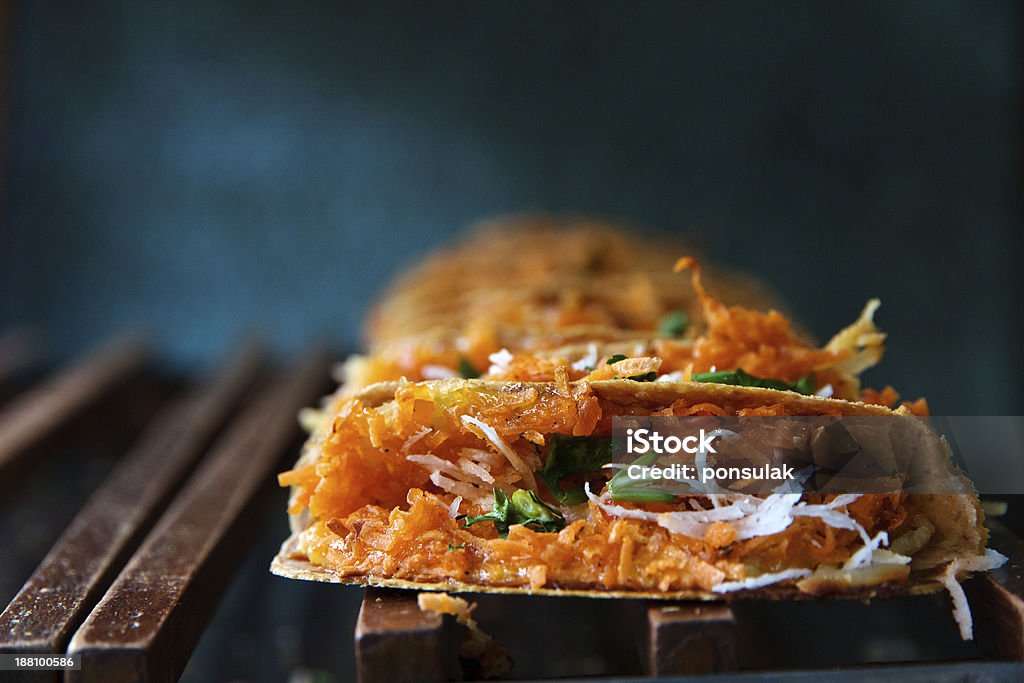 Khanom bueang, это тайский sweetmeat. - Стоковые фото Азия роялти-фри