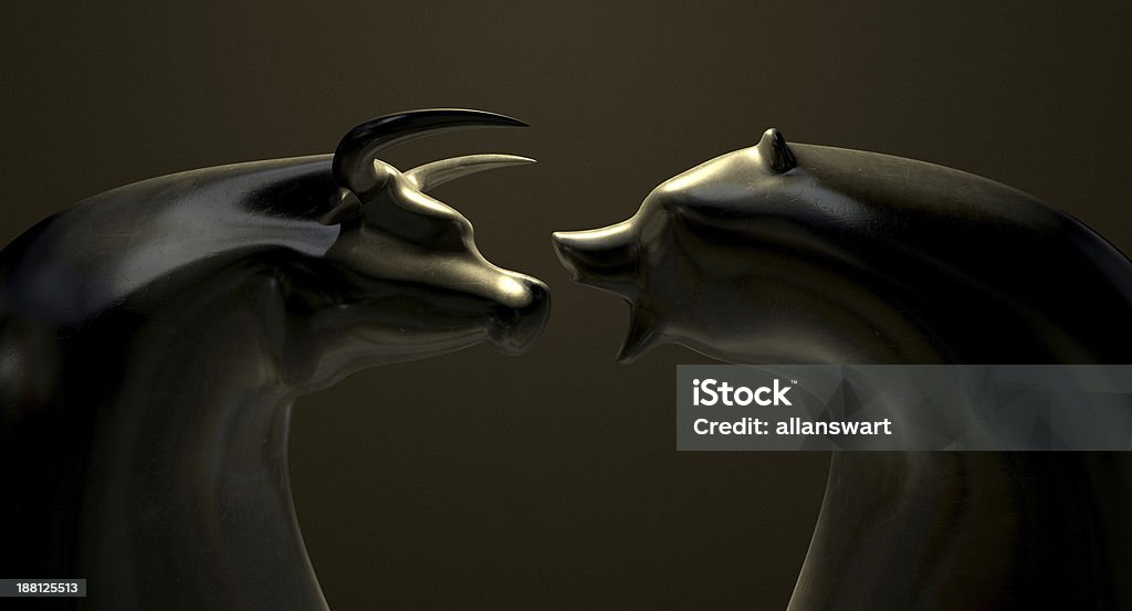Bull And Bear mercado tendencia moldes de bronce - Foto de stock de Toro - Animal libre de derechos
