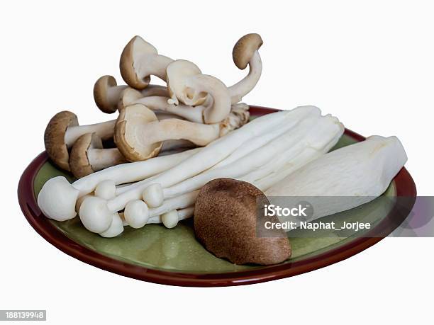 Enoki Eringii Shitake - Fotografie stock e altre immagini di Alimentazione sana - Alimentazione sana, Ambientazione esterna, Asia