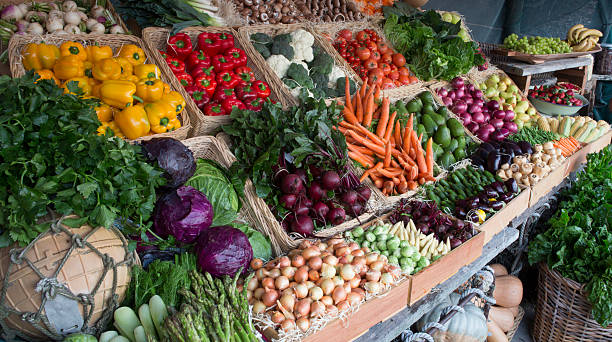istock Organic Vegetable Market 188140076