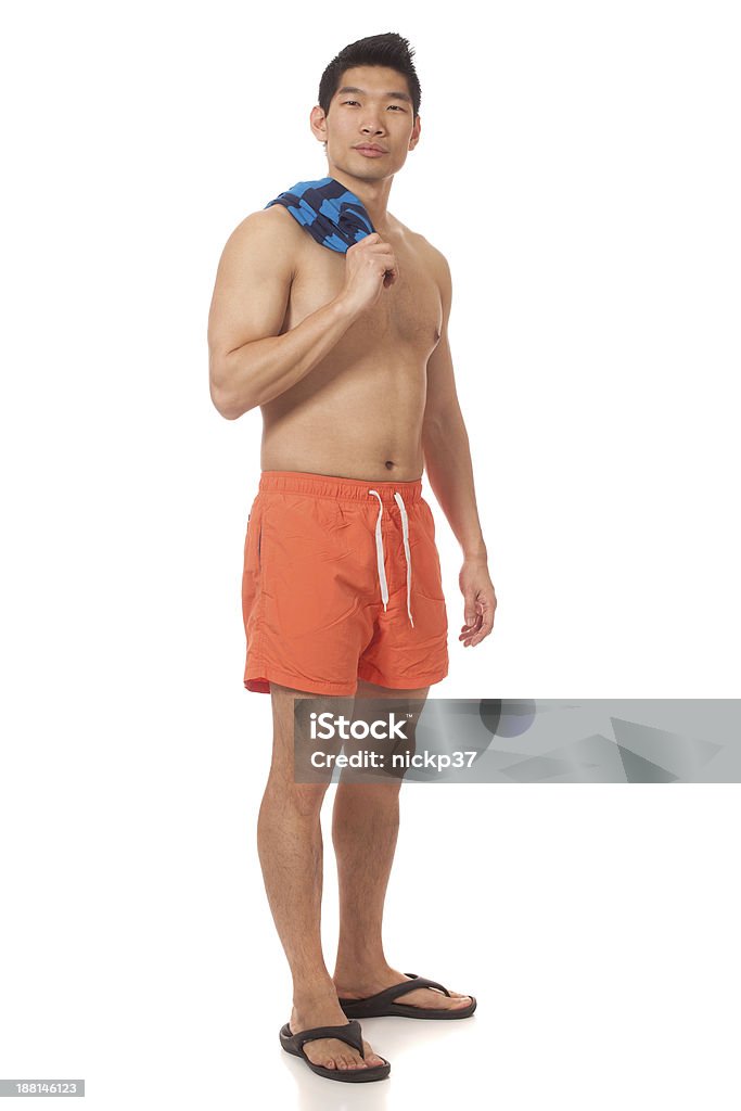Hombre en traje de baño - Foto de stock de 20 a 29 años libre de derechos