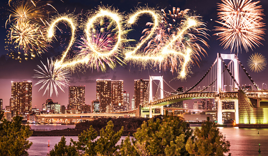 fireworks in Tokyo for the new year's eve at rainbow bridge