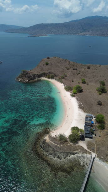 istock Pink Beach Komodo National Park 1883573894