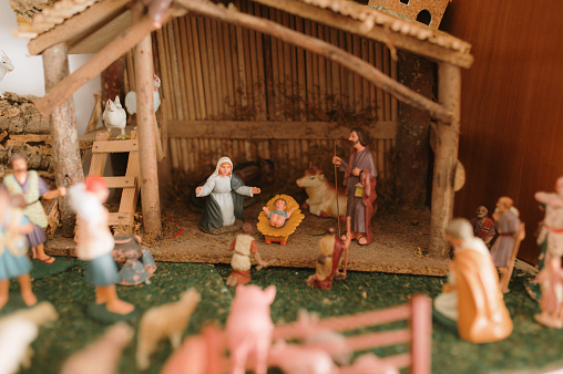 Figurines representing the Nativity scene