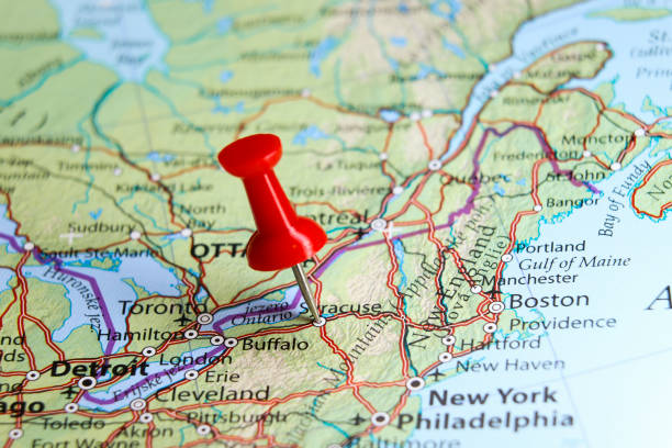 istock Syracuse, New York pin on map 1884953956