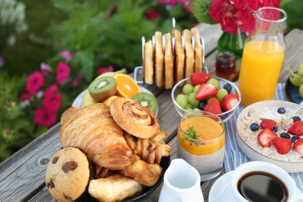 istock Breakfast in the garden 1885790901