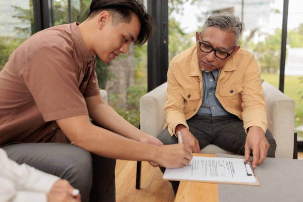istock Sealing the deal 1886098291